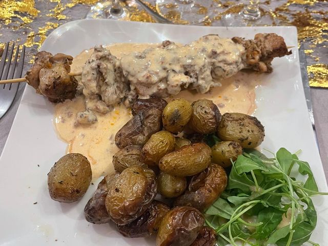 Le Charleston Brochette de poulet au chorizo