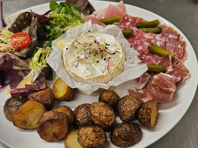 Le Charleston Camembert rôti