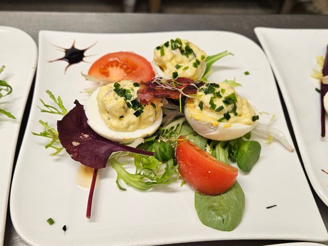 Le Charleston oeuf mimosa et lard