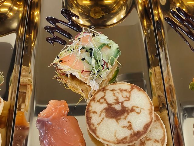 Le Charleston Trilogie de saumon